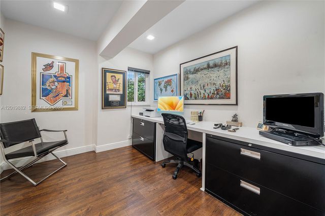 4301 Sanders Street, Hollywood, FL 33021