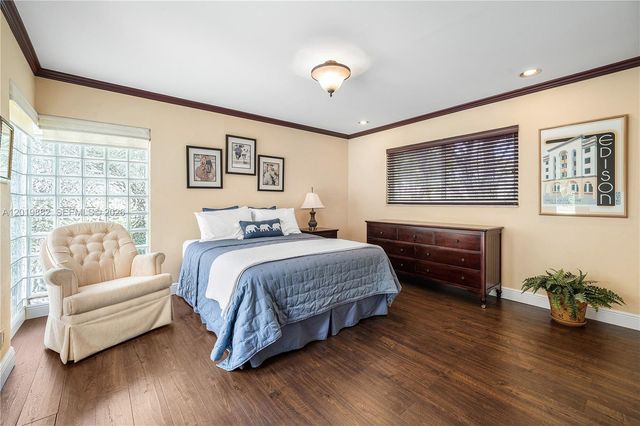 4301 Sanders Street, Hollywood, FL 33021