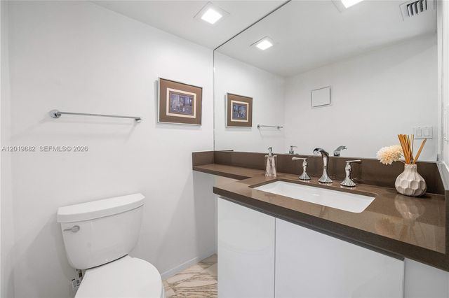 4301 Sanders Street, Hollywood, FL 33021