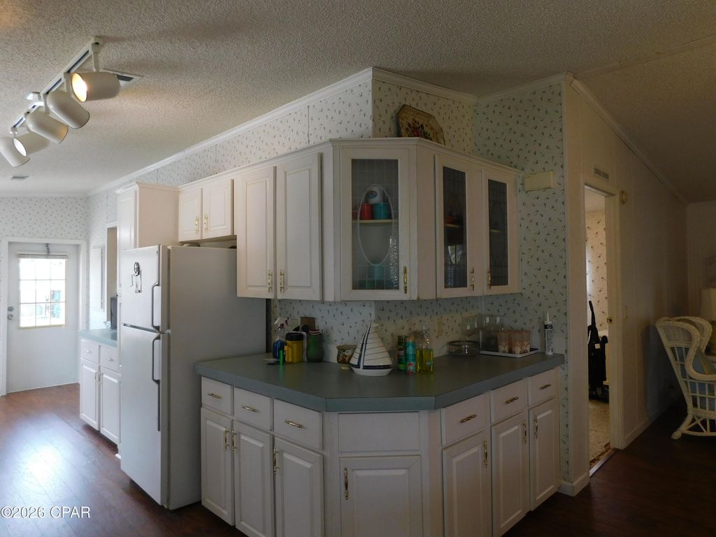 Image 12 of property listing at 606 Malaga Place, Panama City Beach, FL 32413