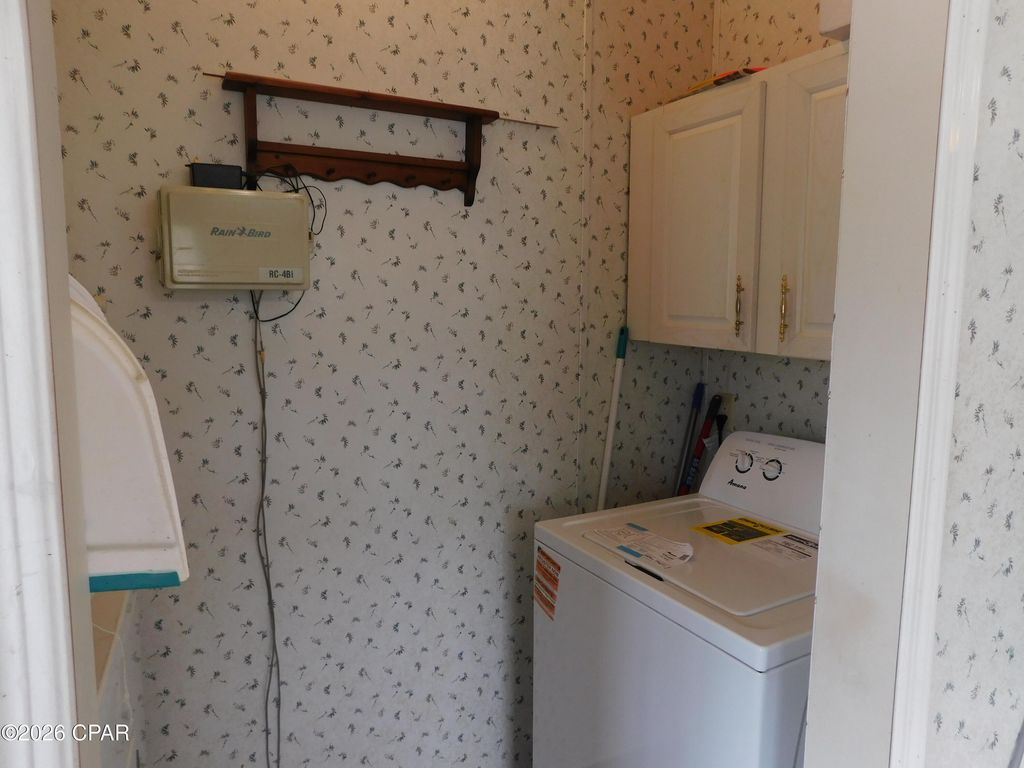 Image 13 of property listing at 606 Malaga Place, Panama City Beach, FL 32413