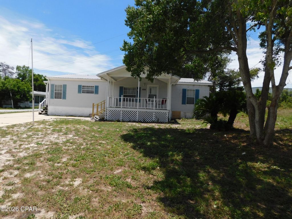 Image 2 of property listing at 606 Malaga Place, Panama City Beach, FL 32413