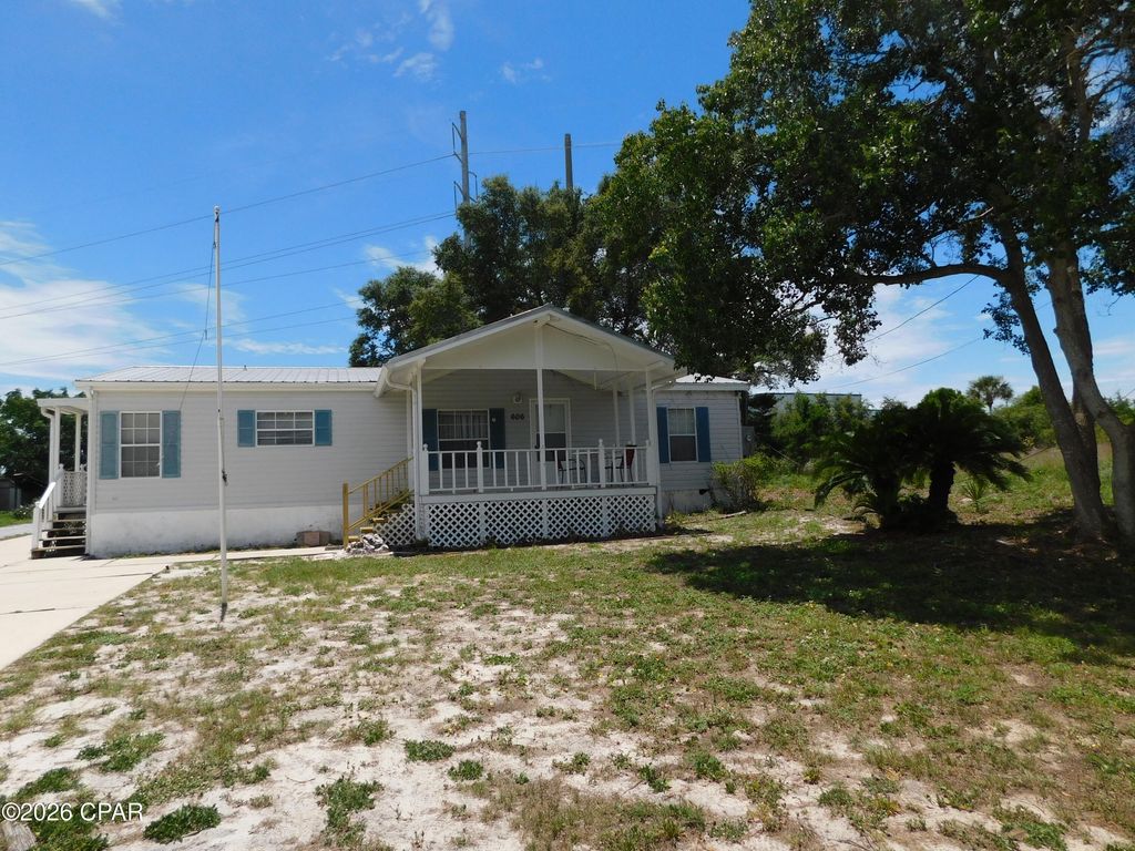 Image 3 of property listing at 606 Malaga Place, Panama City Beach, FL 32413