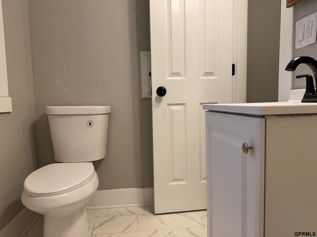 4218 Pinkney Street, Omaha, NE 68111