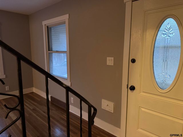 4218 Pinkney Street, Omaha, NE 68111