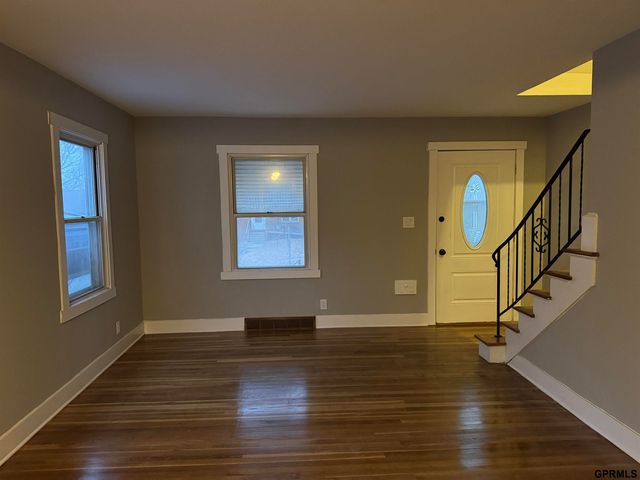 4218 Pinkney Street, Omaha, NE 68111