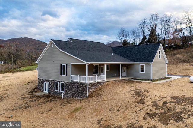 1174 DOVEL HOLLOW RD, Stanley, VA 22851