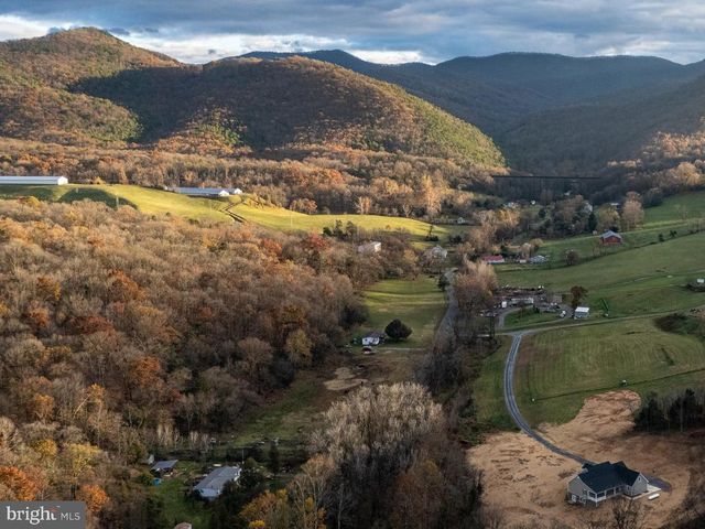 1174 DOVEL HOLLOW RD, Stanley, VA 22851