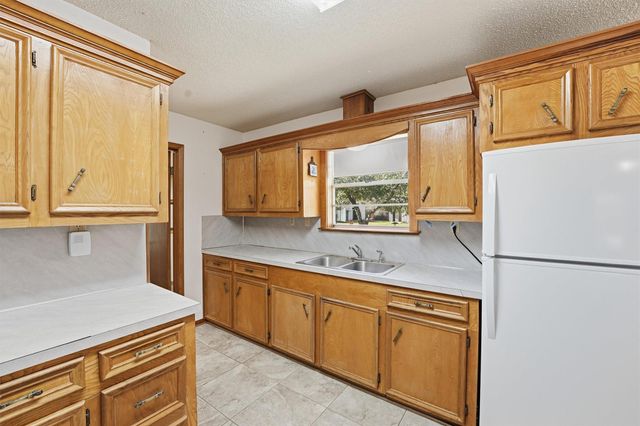 12782 Flowers Drive, Saratoga, TX 77585