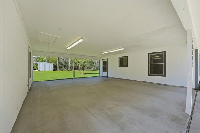 12782 Flowers Drive, Saratoga, TX 77585