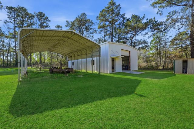 12782 Flowers Drive, Saratoga, TX 77585