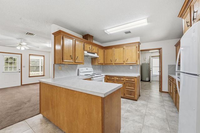 12782 Flowers Drive, Saratoga, TX 77585