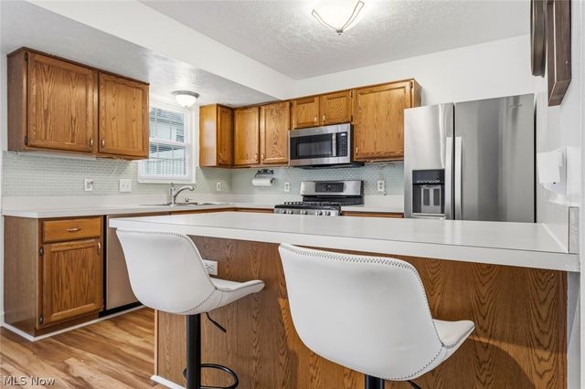 37608 Sturbridge Lane, Willoughby, OH 44094