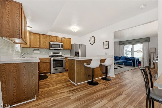 37608 Sturbridge Lane, Willoughby, OH 44094