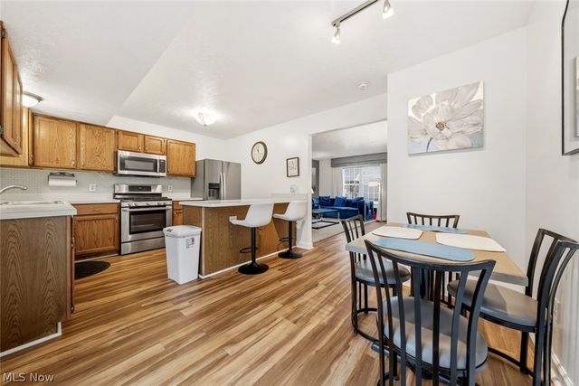 37608 Sturbridge Lane, Willoughby, OH 44094