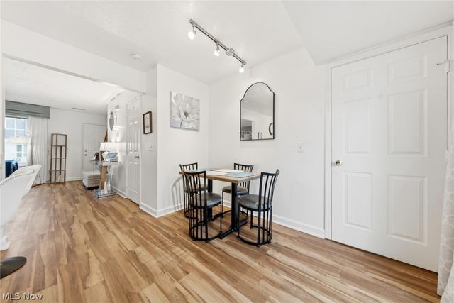 37608 Sturbridge Lane, Willoughby, OH 44094