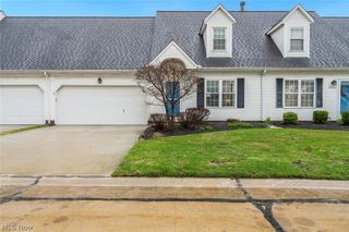 37608 Sturbridge Lane, Willoughby, OH 44094