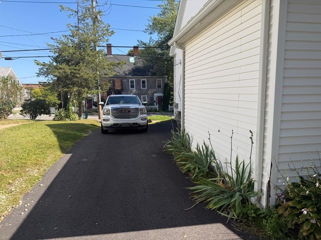 412 Court St 1, Plymouth, MA 02360