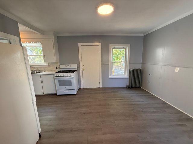 412 Court St 1, Plymouth, MA 02360