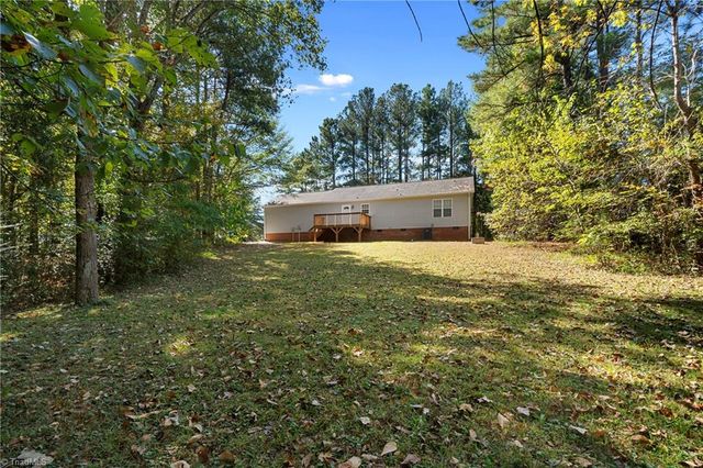 3339 Kennedy Road, Thomasville, NC 27360