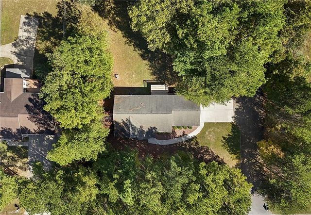 3339 Kennedy Road, Thomasville, NC 27360