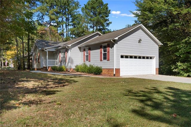 3339 Kennedy Road, Thomasville, NC 27360