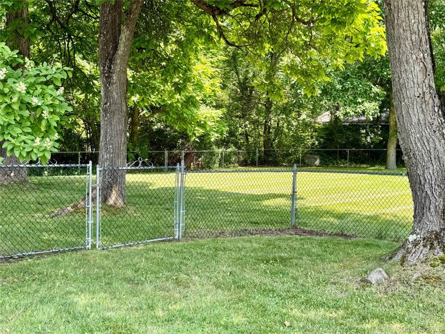 1906 Route 300, Newburgh, NY 12550