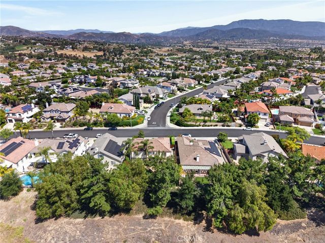 32920 Northshire Circle, Temecula, CA 92592