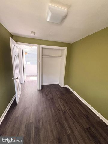 1402 COSGROVE ST, Marcus Hook, PA 19061