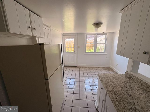 1402 COSGROVE ST, Marcus Hook, PA 19061