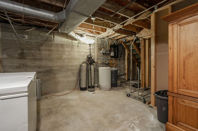 75 Culbert Drive, Hastings, MI 49058