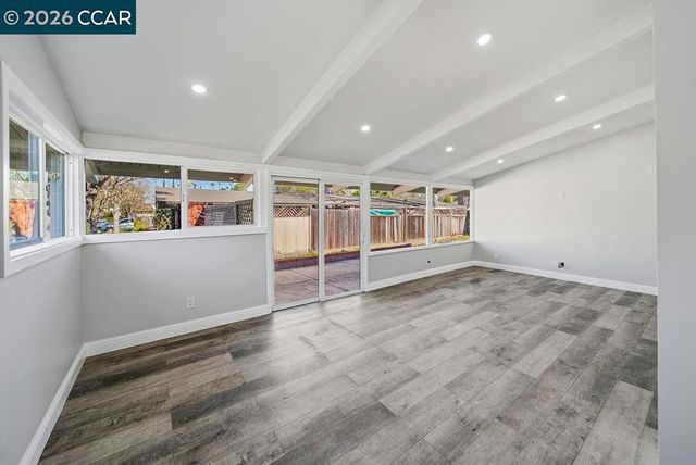 1737 Ravenwood Dr, Concord, CA 94520