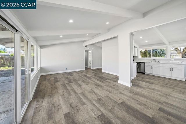 1737 Ravenwood Dr, Concord, CA 94520