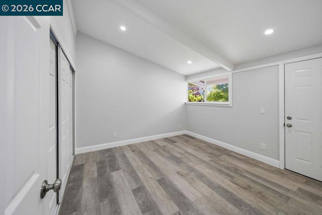 1737 Ravenwood Dr, Concord, CA 94520