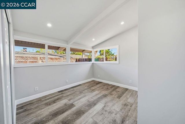 1737 Ravenwood Dr, Concord, CA 94520