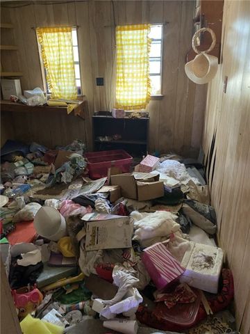 1021 W Main St, Alice, TX 78332