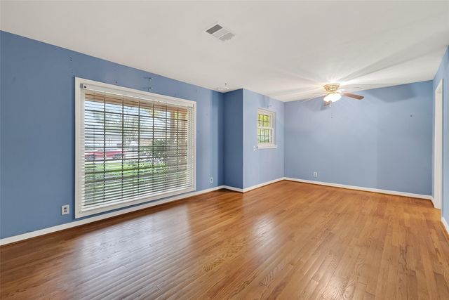 1912 Sedgie Drive, Houston, TX 77080