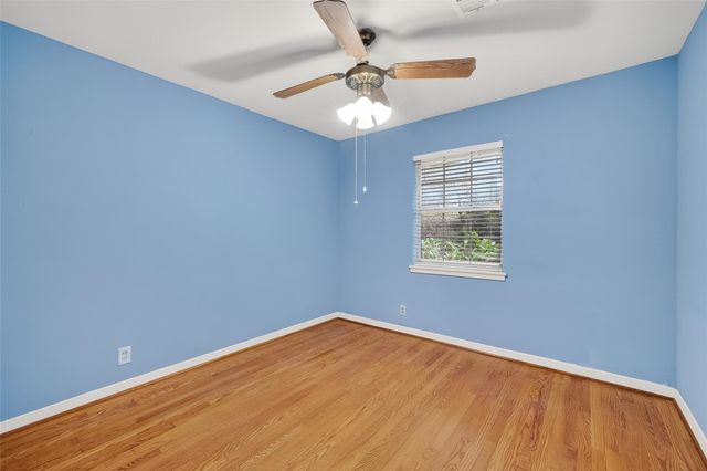 1912 Sedgie Drive, Houston, TX 77080