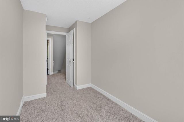 1044 W ASHLAND AVE, Glenolden, PA 19036