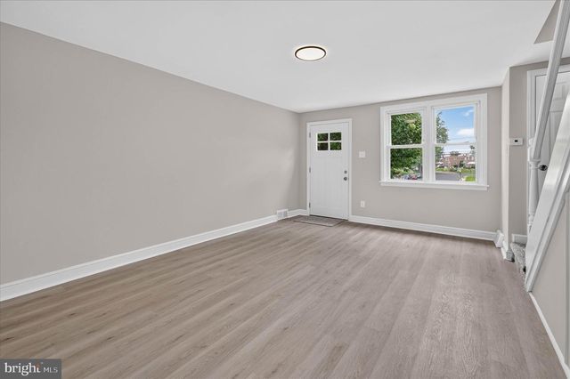 1044 W ASHLAND AVE, Glenolden, PA 19036