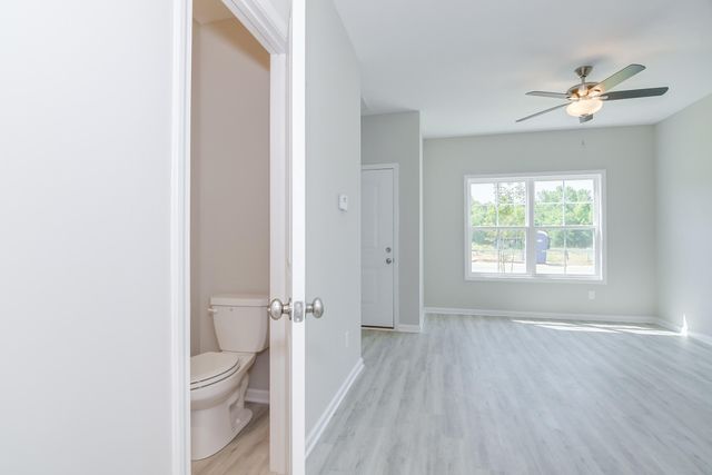 103 Constitution Circle Drive, A, Washington, GA 30673