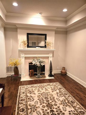 23 Ashton Court, Dallas, TX 75230