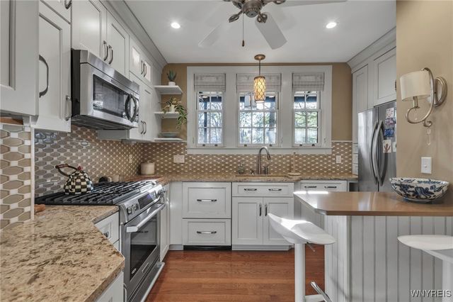 17 Mayfair Lane, Buffalo, NY 14201