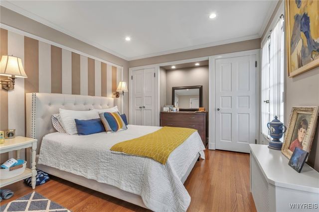 17 Mayfair Lane, Buffalo, NY 14201