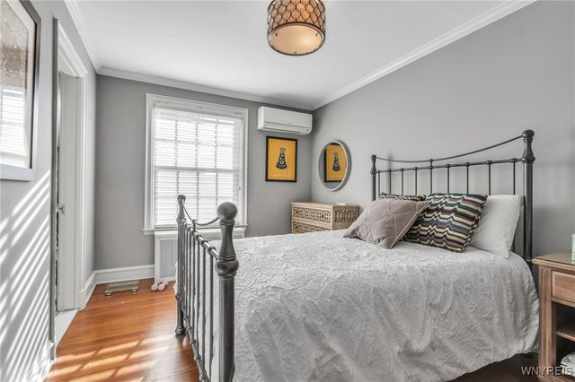 17 Mayfair Lane, Buffalo, NY 14201