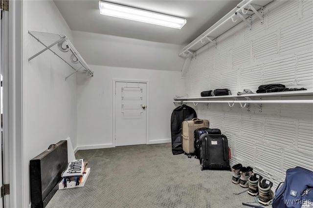 17 Mayfair Lane, Buffalo, NY 14201