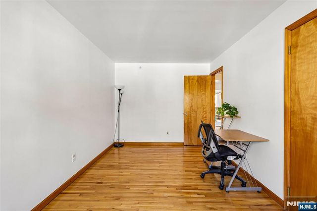 33 Henry Place B2, Hackensack, NJ 07601