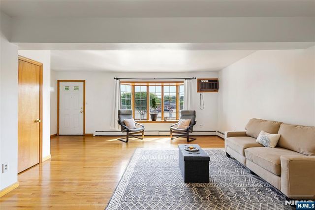 33 Henry Place B2, Hackensack, NJ 07601