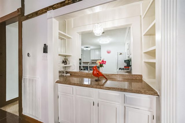 2814 Waypark Drive, Houston, TX 77082