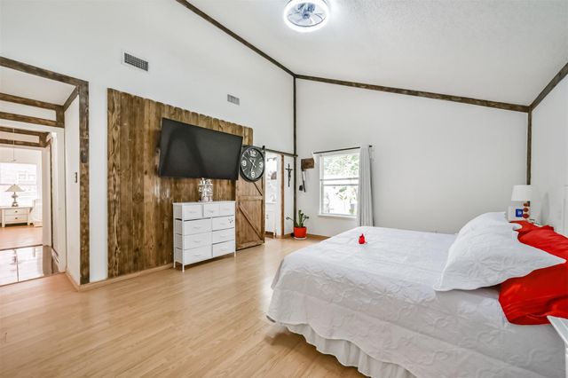 2814 Waypark Drive, Houston, TX 77082